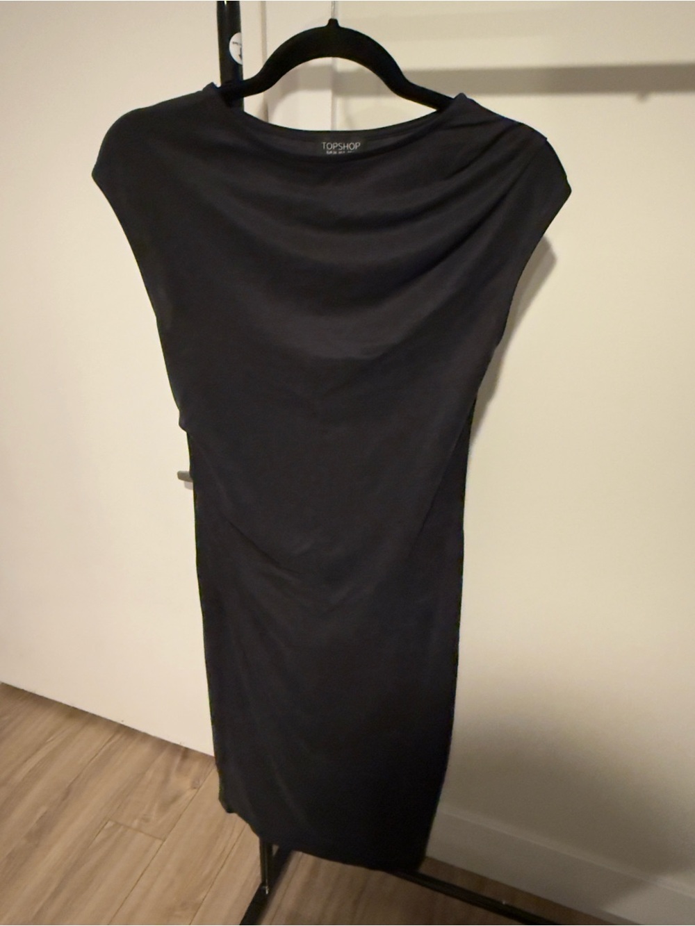 Topshop Black Cap-Sleeve Midi Dress